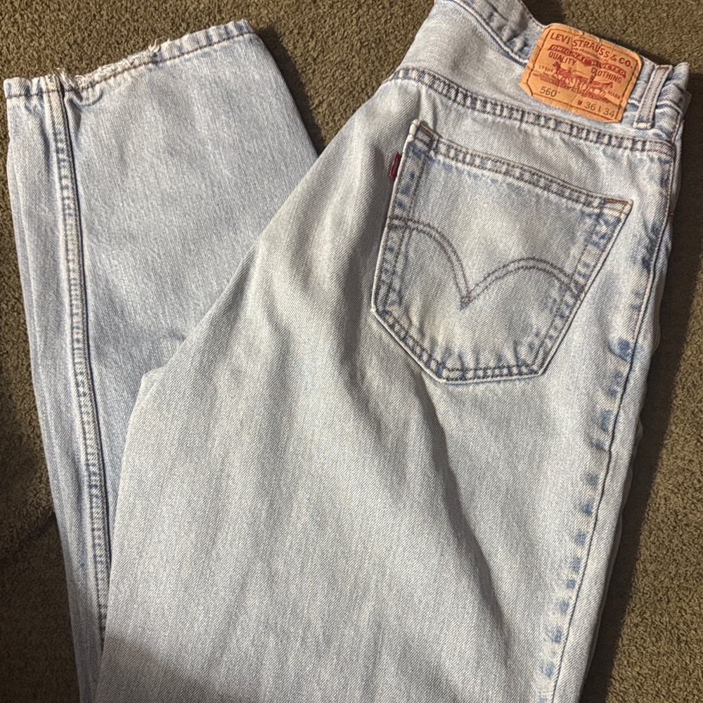 Levi's Sky Blue Comfort Fit Jeans